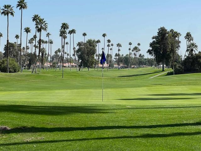 Foto del edificio - 137 S Torremolinos Dr