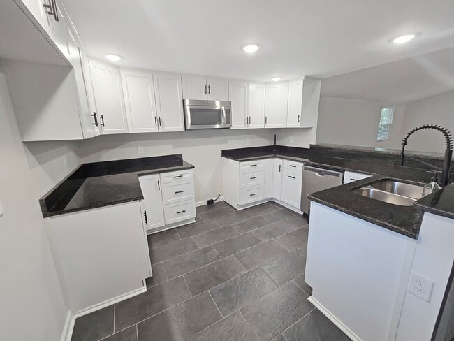 Building Photo - COMPLETELY RENOVATED 4 Bedroom/2 Bath Harvest/Monrovia Area