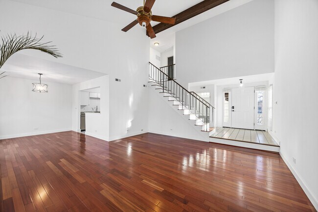 Foto del edificio - 120 White Birch Ln