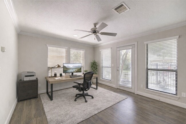 Building Photo - 1706 McDonald St