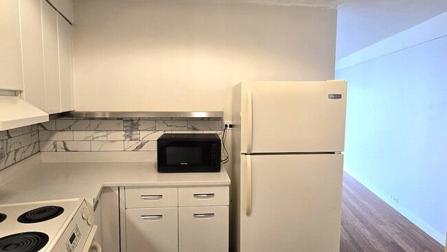 Photo - 300 N State Street Unit 5903 Apartment