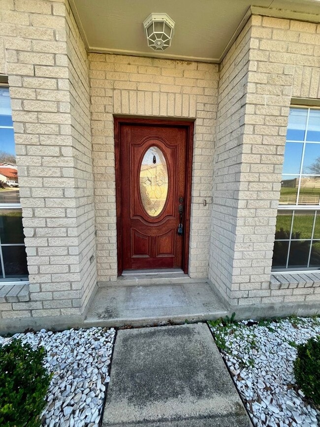 Foto del edificio - Conveniently Located to Randolph AFB, 4/2.5 ~ Large Backyard ~ Storage Shed ~ Move In Ready!