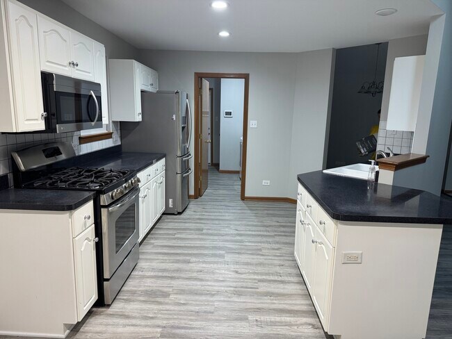 Foto del edificio - 4410 Mallard Ln