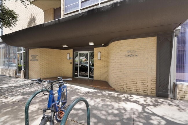 Building Photo - 1800 Lavaca St