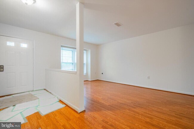 Foto del edificio - 14167 Royal Oak Ln