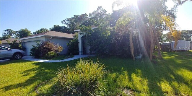 Foto del edificio - 1515 NE 47th Ave