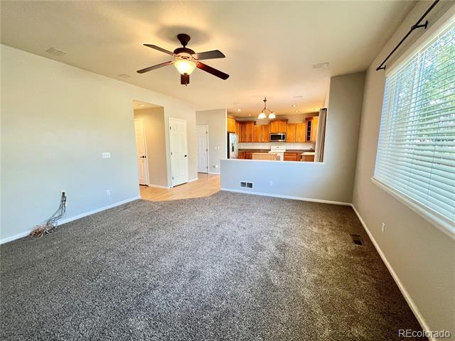 Foto del edificio - 5001 Laurelglen Ln