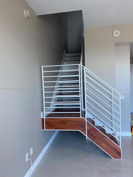 Foto del edificio - 60 SW 13th St