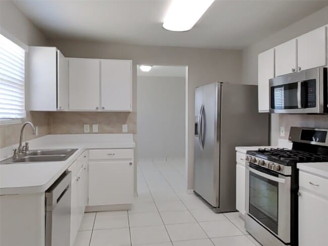 Building Photo - 1518 Carbonear Dr