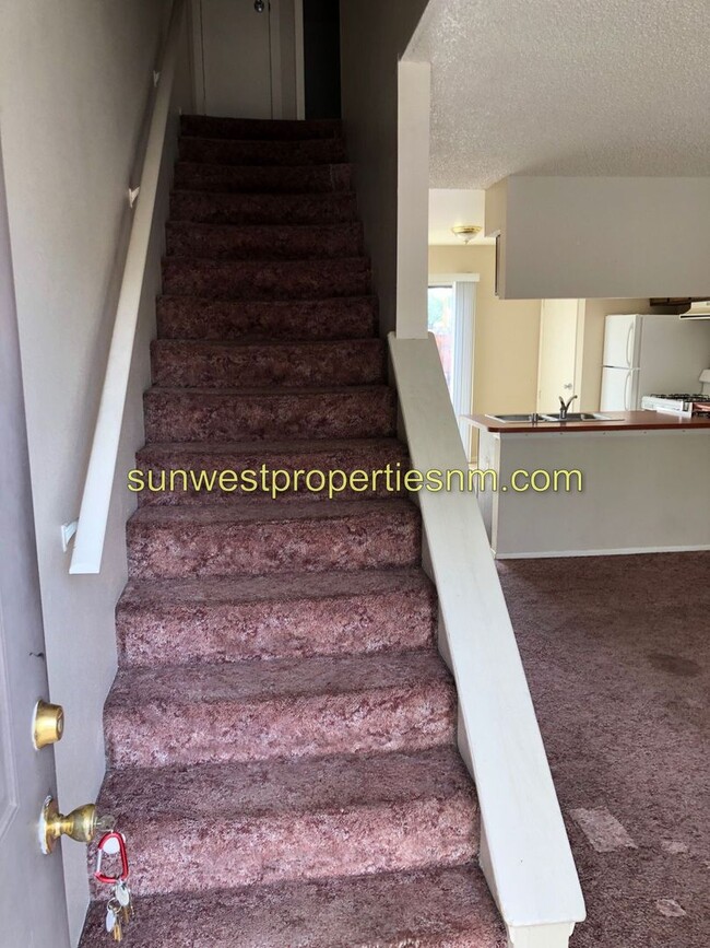 Building Photo - Cliffside Dr. E. 2701