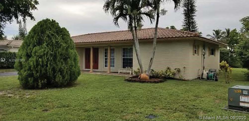 Foto del edificio - 11042 Glenwood Dr