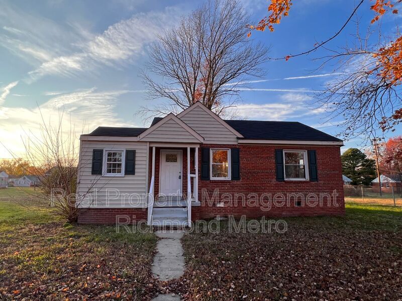 Foto principal - 4608 Eastover Ave