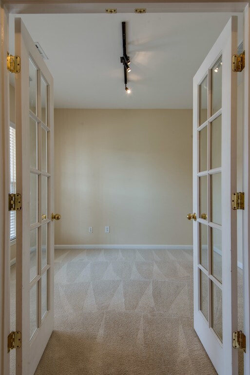 Foto del edificio - 3-Bed/3-Bath w/ Bonus Rm. in Brentwood!