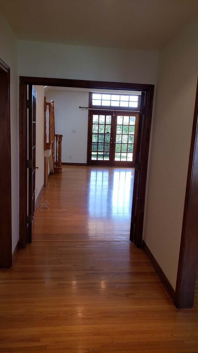 View into Family Room - 2823 Coolidge Ave
