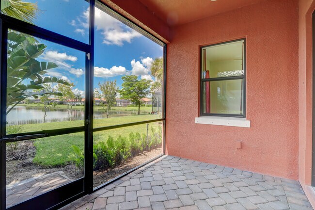 Foto del edificio - 12762 Fairington Way