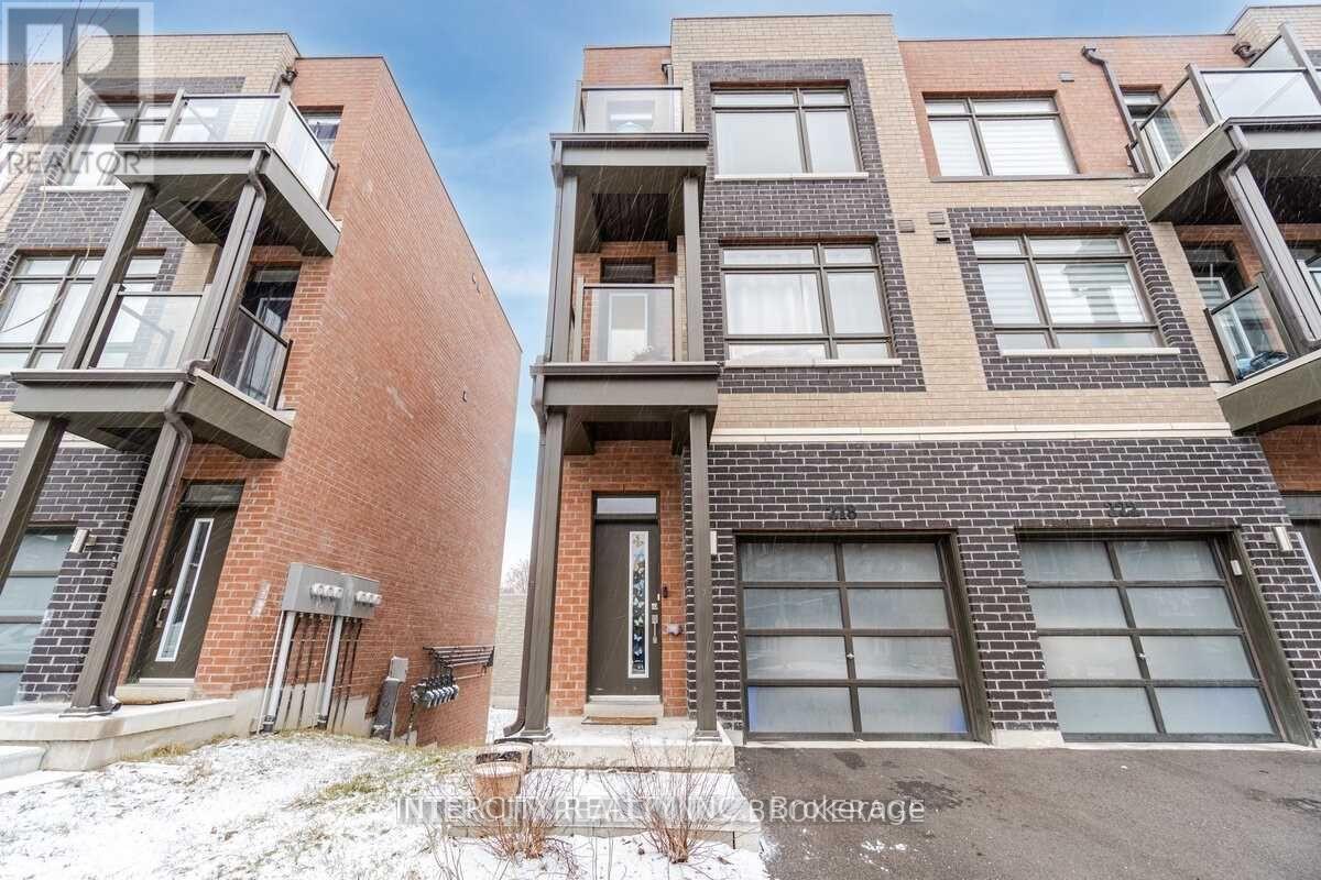 Primary Photo - 218 Dalhousie St