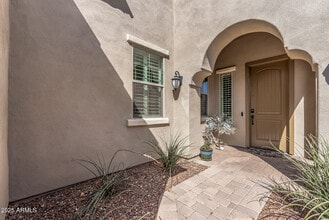Building Photo - 20646 W Delaney Dr