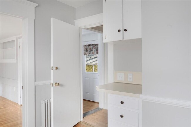 Foto del edificio - 97 Bliss Mine Rd