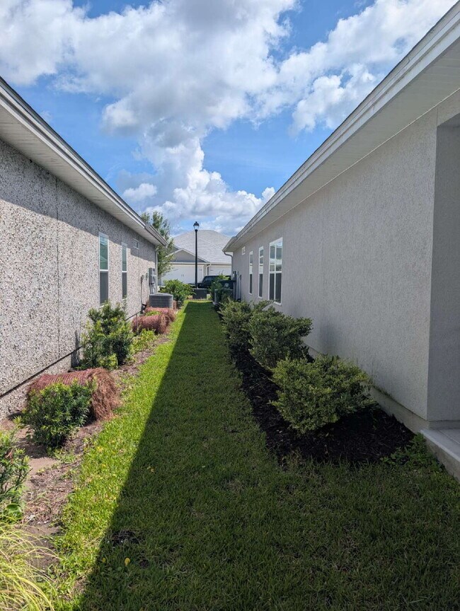 Building Photo - FOR RENT - 3 Bed / 2 Bath Home in The Villas at Camden Woods Community
