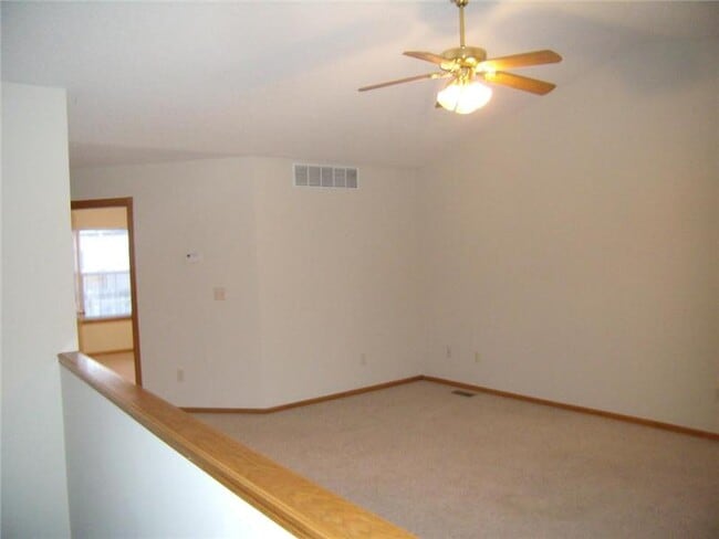 Building Photo - 9020 W Meadow Park