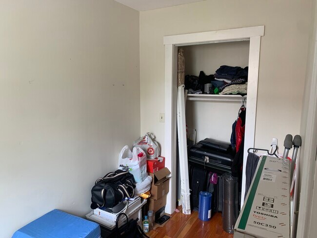 Building Photo - 105 Hammond St