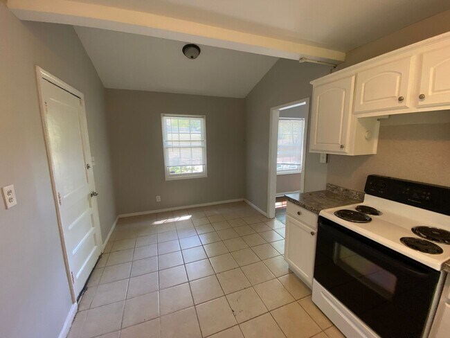 Foto del edificio - **AVAILABLE NOW**Nice East Columbus, GA 3 Bedroom / 1 Bathroom Home for Rent***