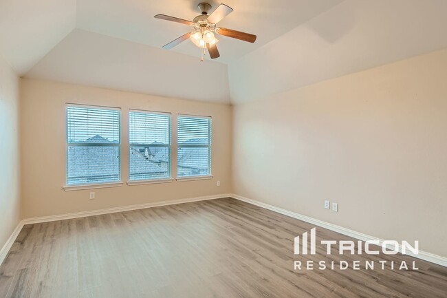 Building Photo - 7814 Longbow Ln