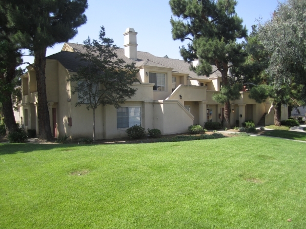 Building Photo - Terrace Pines Townhomes