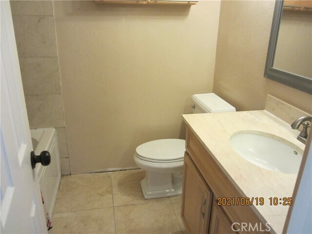Foto del edificio - 2521 W Sunflower Ave