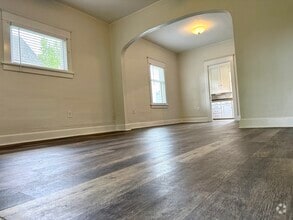 Building Photo - 2128 McDougall Ave