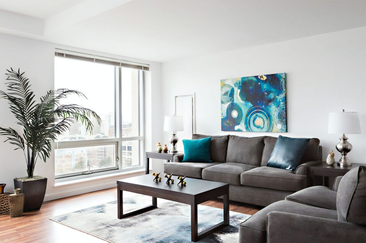 Foto principal - 132 Brookline Ave