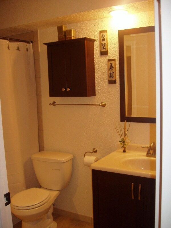 Building Photo - 14014 Juanita Dr NE