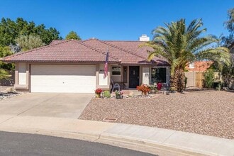 Building Photo - 5250 E Greenway Cir