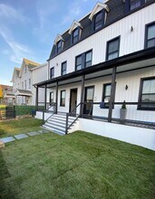 Building Photo - 6 Larsen St