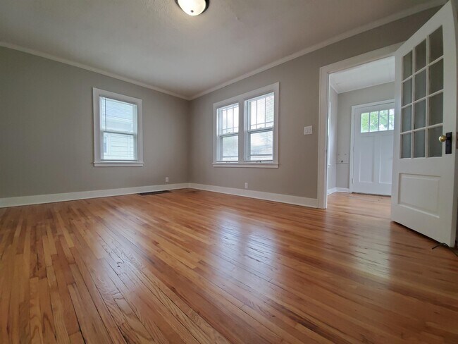 Foto del edificio - 1138 7th Ave SE
