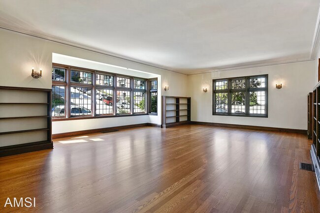 Building Photo - 7 br, 8 bath House - 2190 Vallejo Street