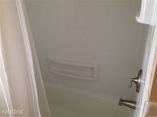 Building Photo - 306 Sundridge Dr