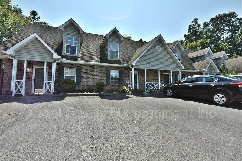 3926 Valley Creek Way, Knoxville, TN 37918 Condo for Rent in Knoxville, TN