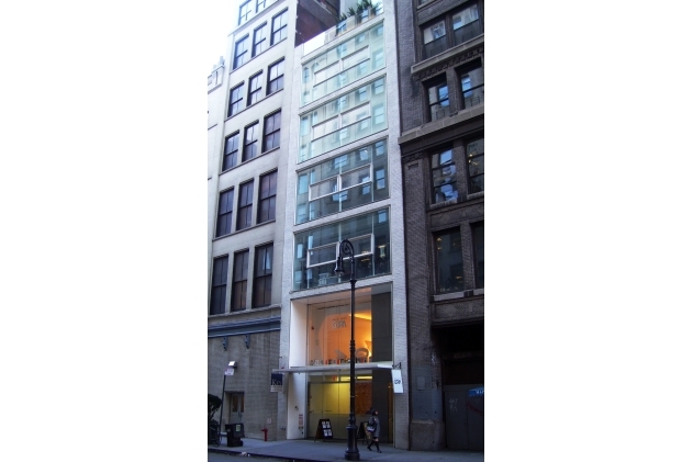 Primary Photo - 3 W 13th St
