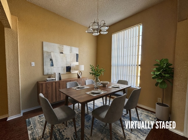 Building Photo - 3606 Rainforest Ln