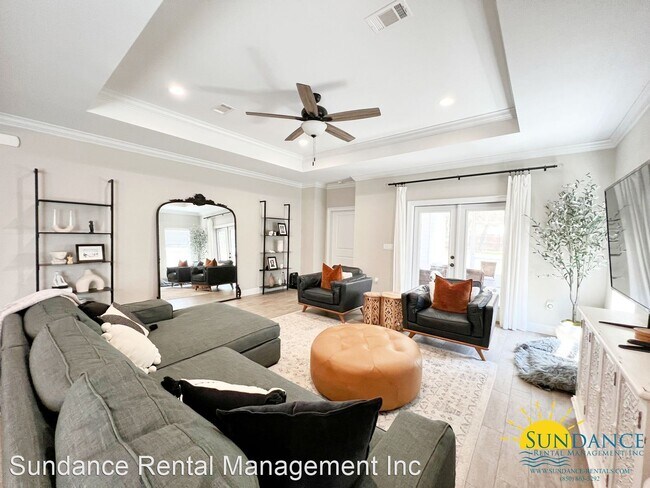 Foto del edificio - 4 br, 2.5 bath House - 1567 Hickory Street