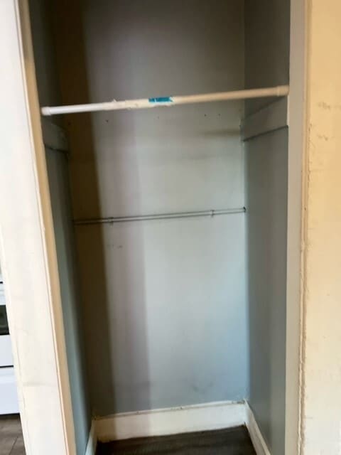 Hallway Closet - 3040 Park Ave