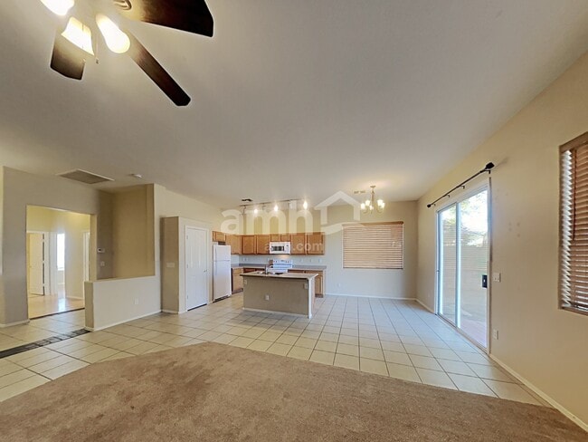 Foto del edificio - 13544 W Ironwood St