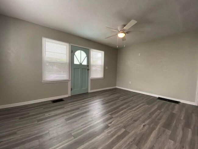 Foto del edificio - Daytona Beachside Charmer