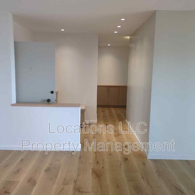 Foto del edificio - 999 Wilder Ave