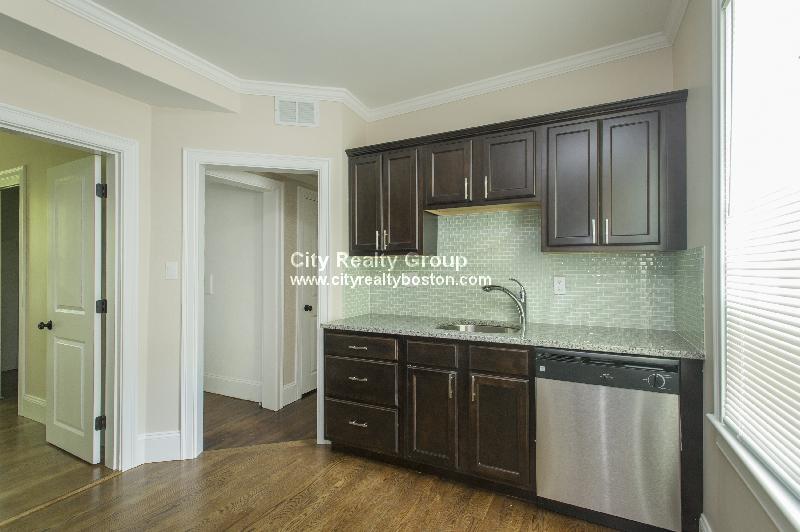 Foto del edificio - 2949 Washington St
