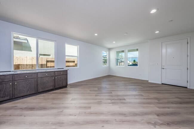 Foto del edificio - 2563 Chianti Wy