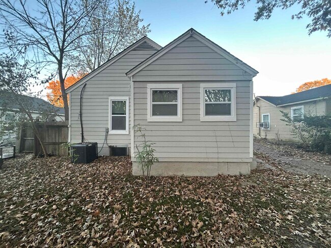 Foto del edificio - 3569 Bayliss Ave