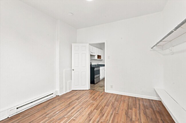 Foto del edificio - 2460 N 19th St