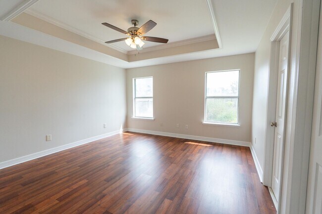 Foto del edificio - 369 Gaston Ln